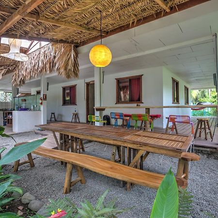 Playa 506 Beachfront Hostel Puerto Viejo de Talamanca Екстериор снимка