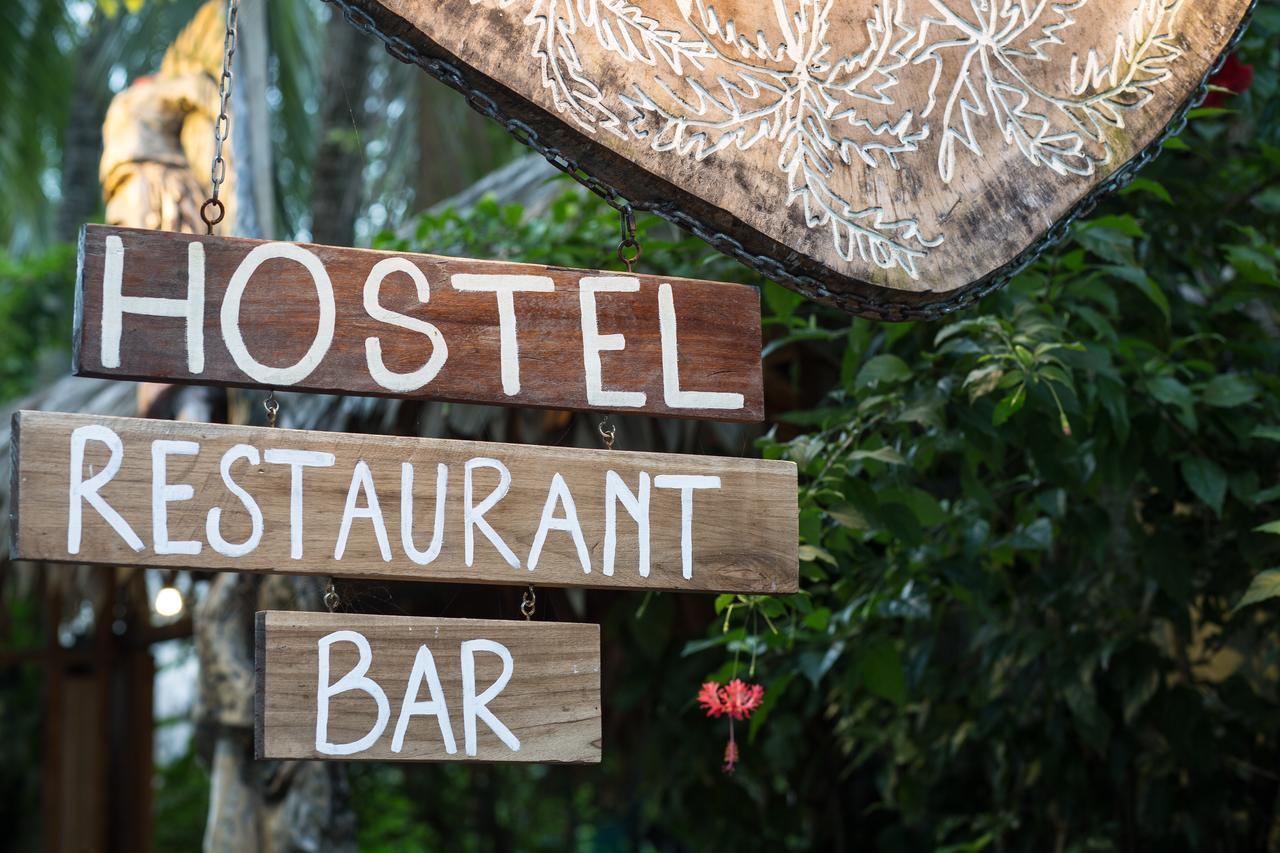 Playa 506 Beachfront Hostel Puerto Viejo de Talamanca Екстериор снимка