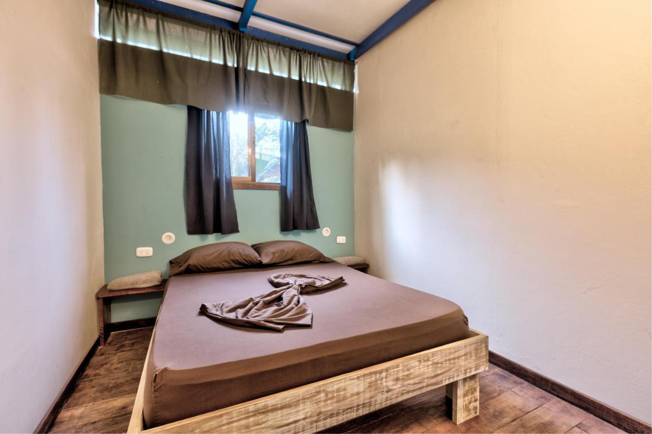 Playa 506 Beachfront Hostel Puerto Viejo de Talamanca Екстериор снимка